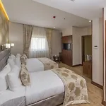 Hotel Midmar Deluxe 4*