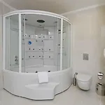 Midmar Deluxe 4*