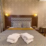 Midmar Deluxe Hotel 4*