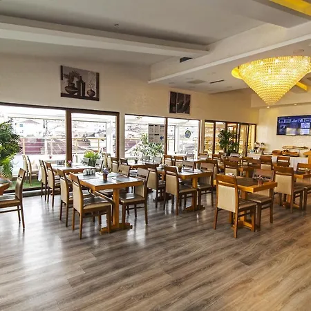 Midmar Deluxe Отель 4*