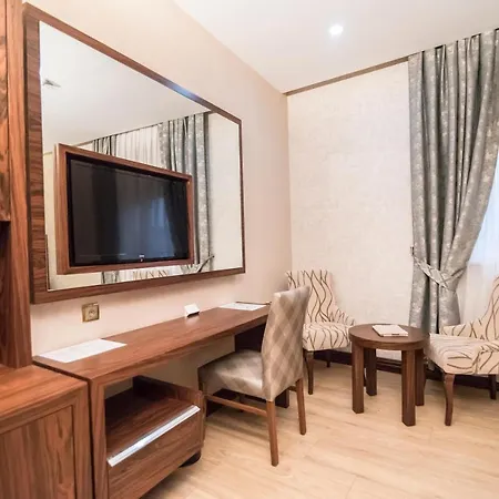 Отель Midmar Deluxe