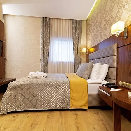 فندق Midmar Deluxe 4*