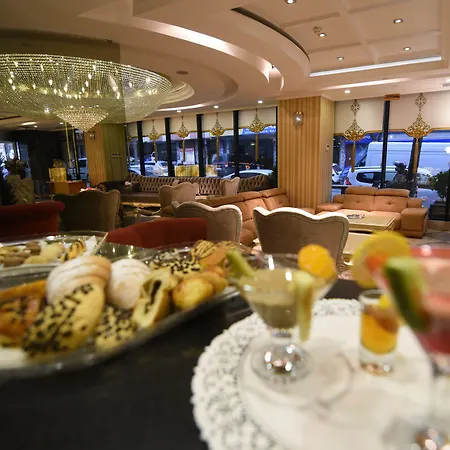 Midmar Deluxe Hotell 4*