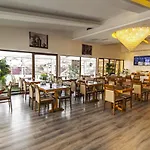 Midmar Deluxe מלון 4*