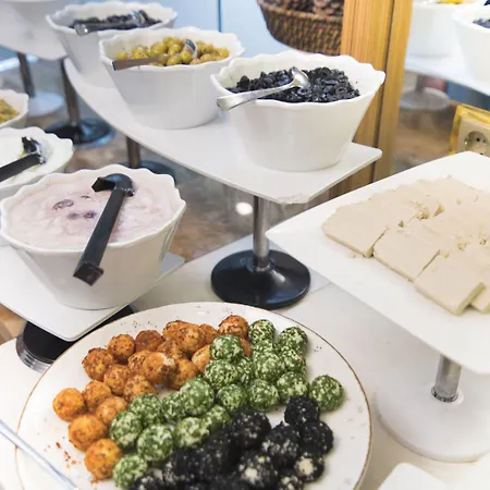 Hotel Midmar Deluxe 4*